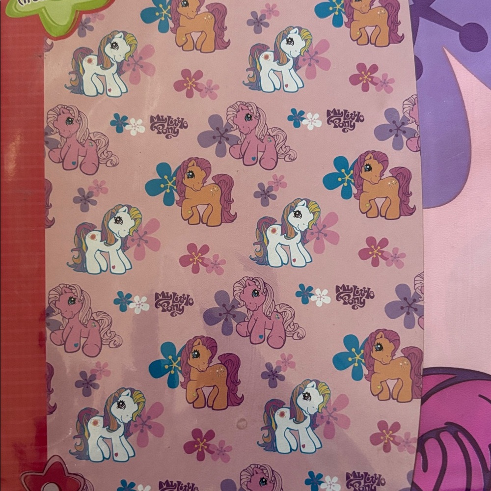 Shower curtain My Little Pony new 70" x 72" Hasbro vinyl - Picture 2 of 2